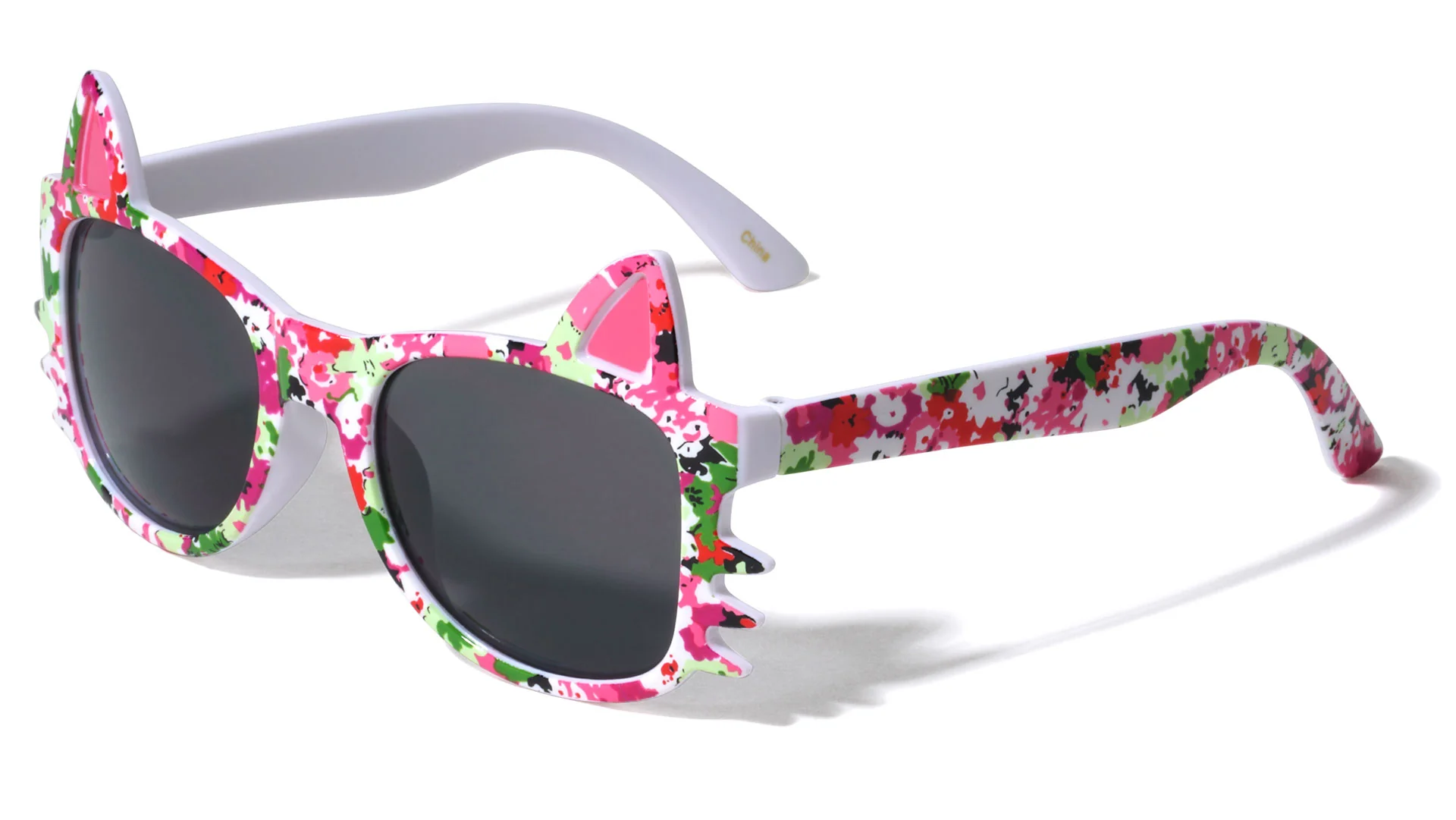 Radiant reflections of fashion are captured in our stunning collection of sunglasses, designed to inspire confidence